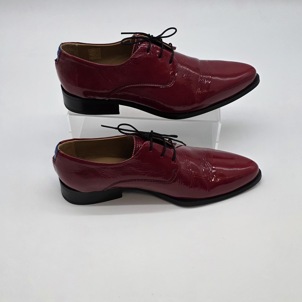 John Fluevog Red Oxfords. ACE FACE Simple Derby Lace UP.
